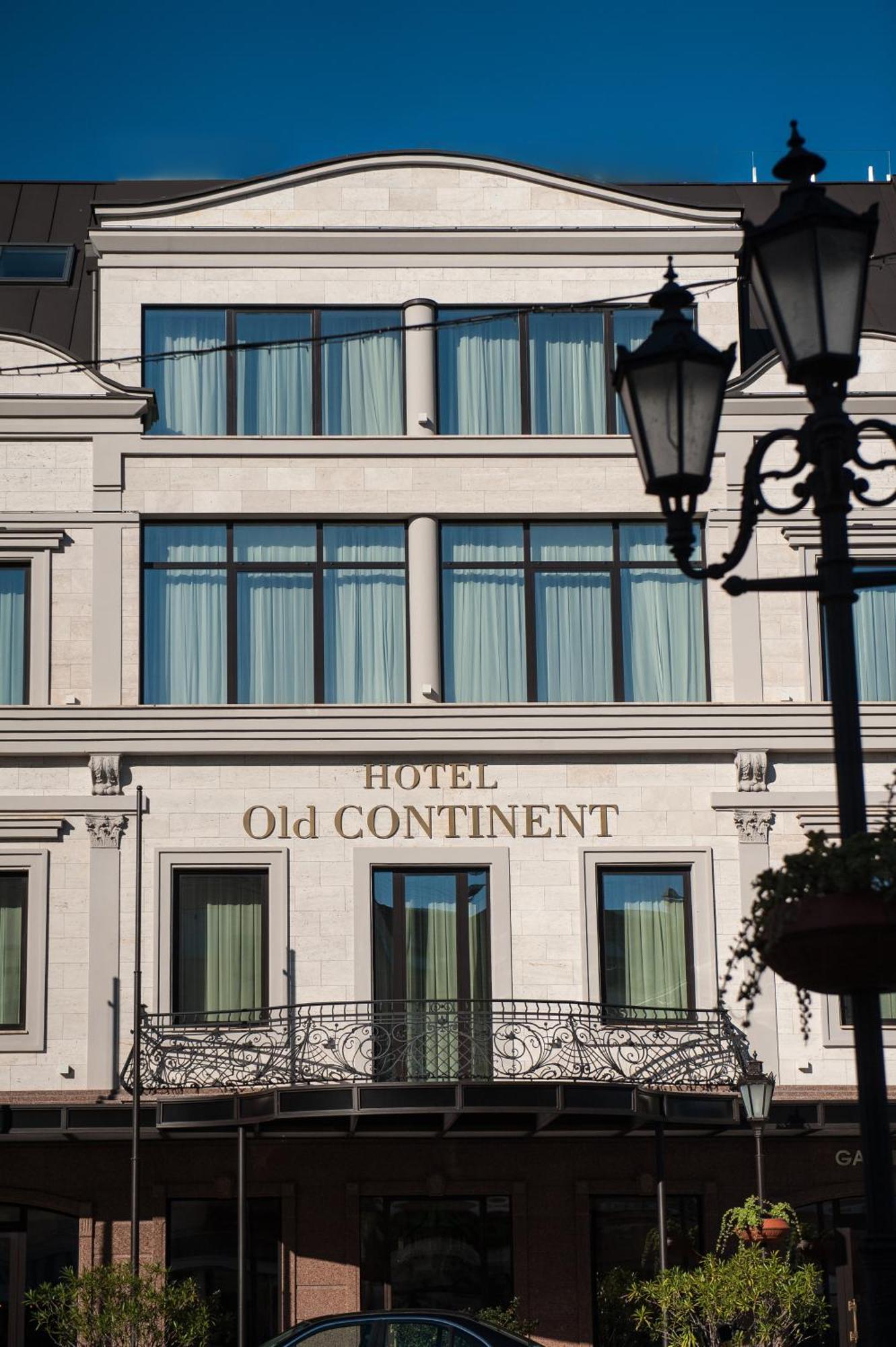 Old Continent Hotel Uzhhorod Εξωτερικό φωτογραφία